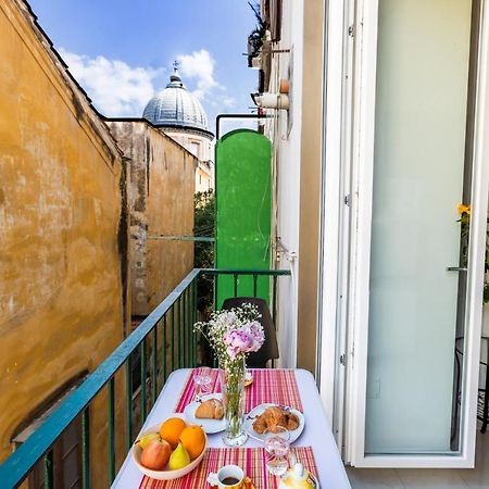 Cloistervista Apartment Napoli Esterno foto