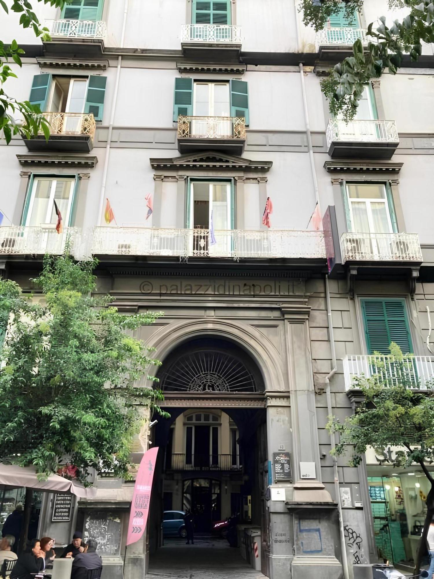 Cloistervista Apartment Napoli Esterno foto